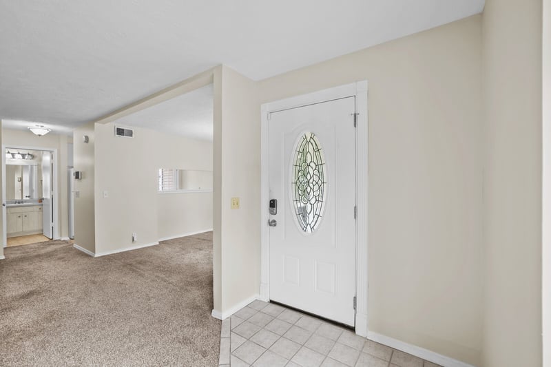 1022 Rachels Square Dr, Hermitage, TN 37076