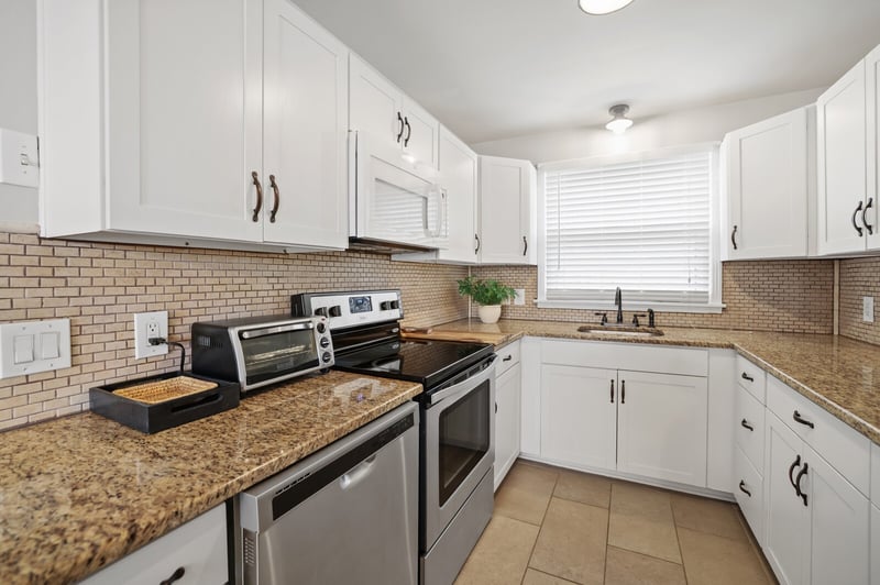 3712 Yelton Dr, Nashville, TN 37211