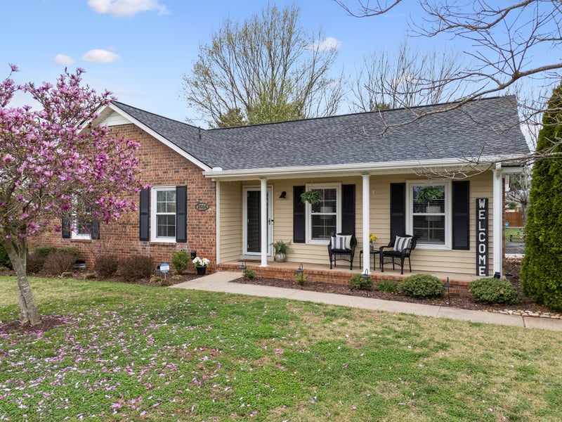 2014 Stonebrook Dr, Murfreesboro, TN 37128