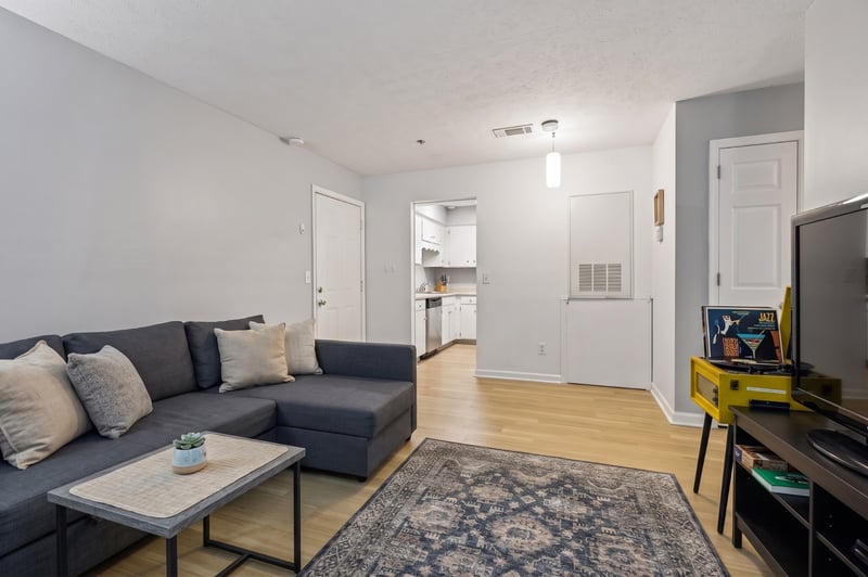 1808 State St #101, Nashville, TN 37203