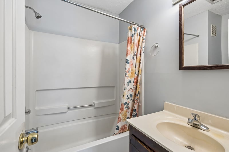 1808 State St #101, Nashville, TN 37203