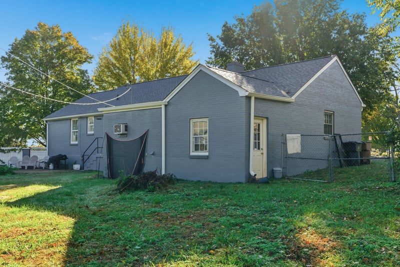 5600 Vine Ridge Dr, Nashville, TN 37205