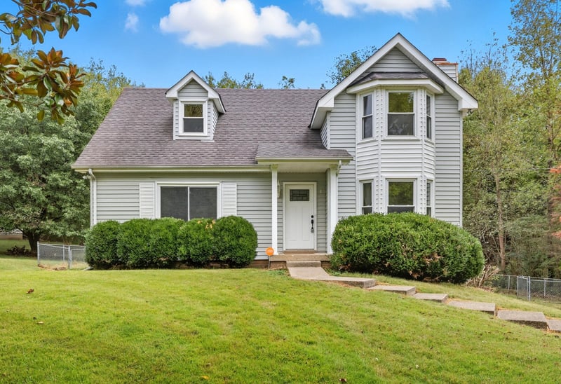 1307 Sun Valley Rd, Clarksville, TN 37040