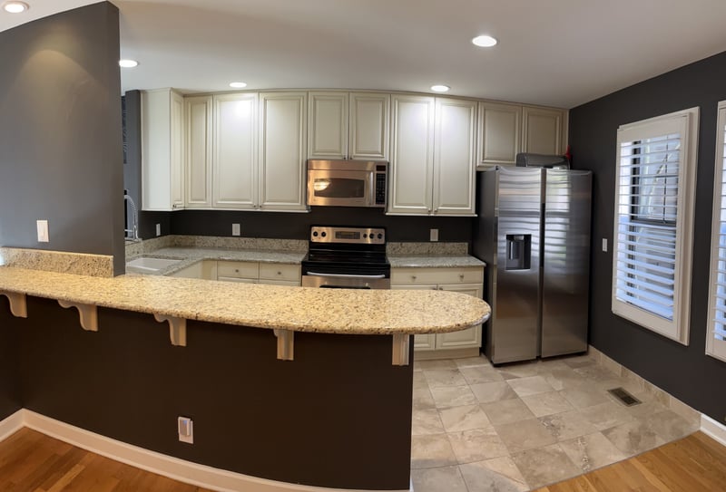 941 Harpeth Trace Dr, Nashville, TN 37221