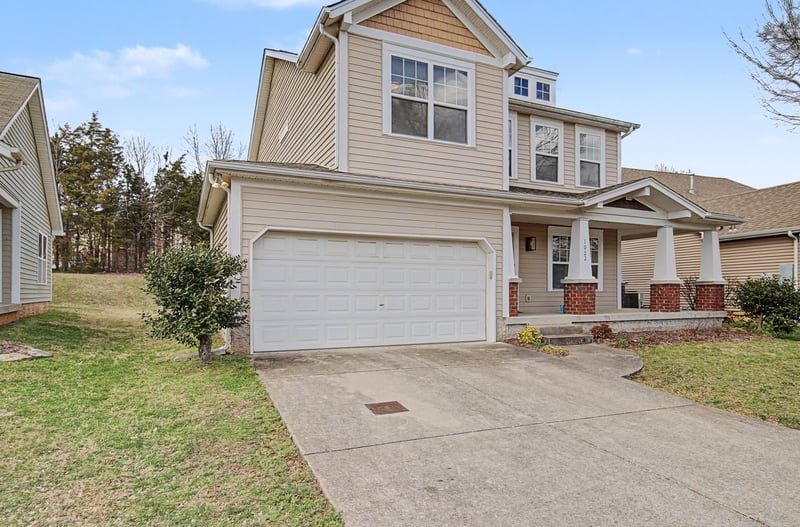 1022 Bradford Park Rd, Mount Juliet, TN 37122