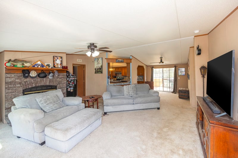 8591 Lowe Christiana Rd, Christiana, TN 37037