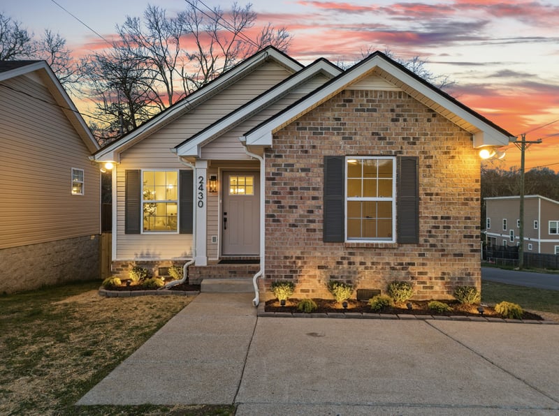 2430 Grover St, Nashville, TN 37207