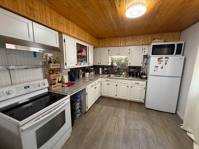 1320 Tulip Grove Rd, Hermitage, TN 37076