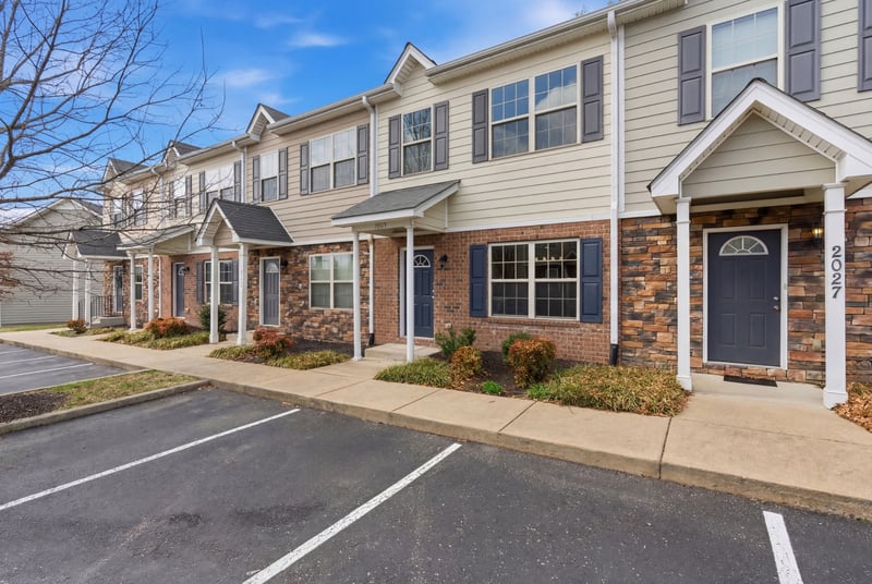 2025 Pinecrest Dr, Nashville, TN 37211