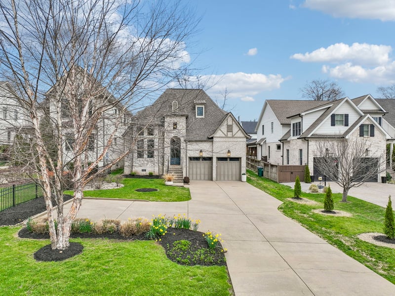 1110A Biltmore Dr, Nashville, TN 37204