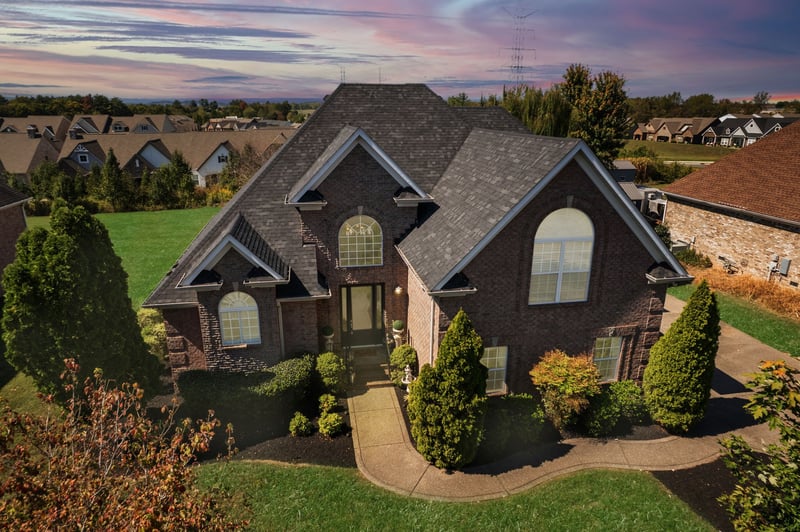 997 Grassland Chase Dr, Gallatin, TN 37066