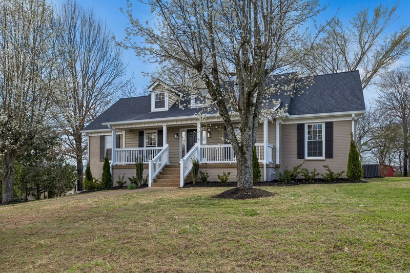 1115 Oak Creek Dr, Nolensville, TN 37135