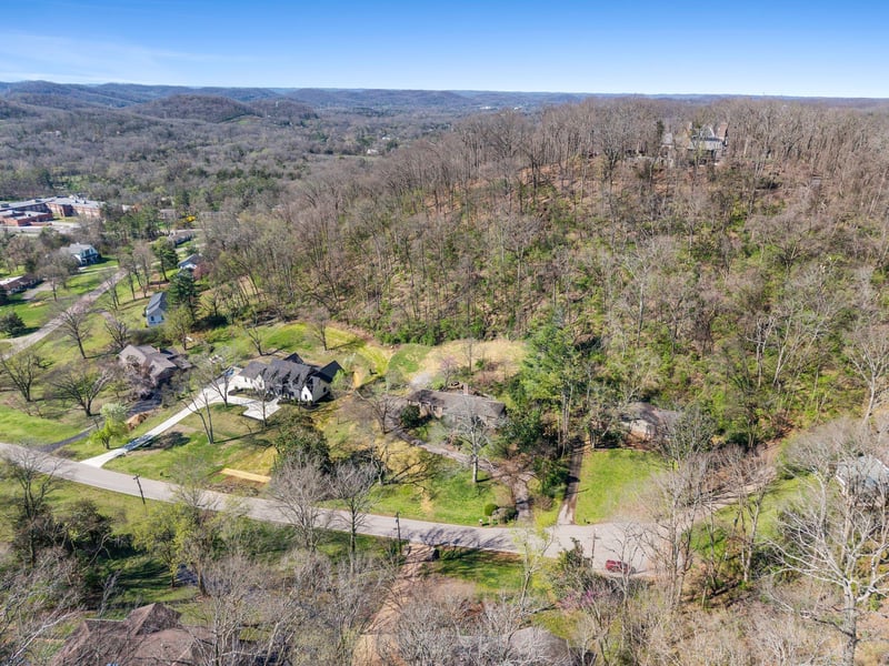 2009 Otter Valley Ln, Nashville, TN 37215