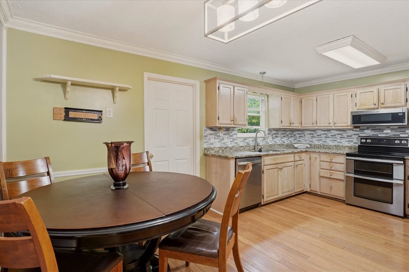 913 High Rigger Ct, Nashville, TN 37217