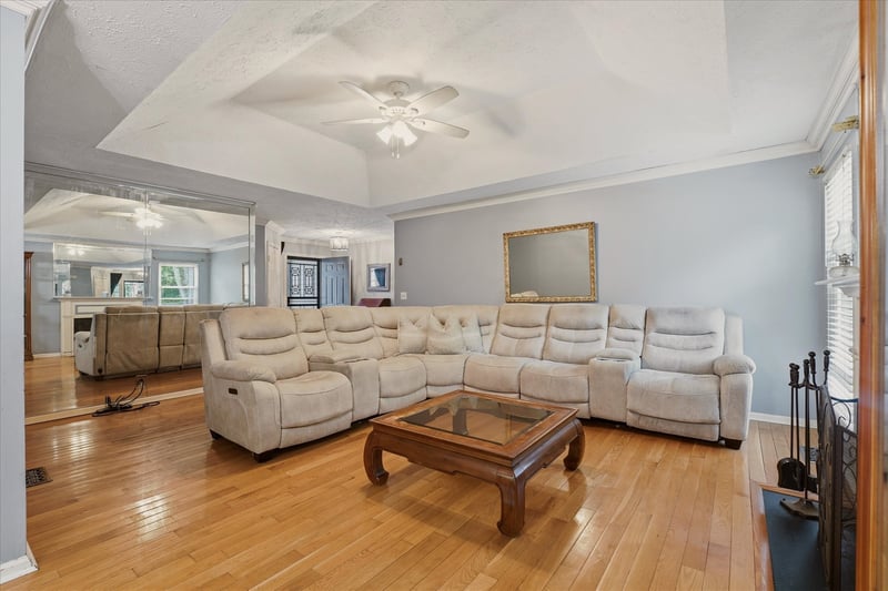 913 High Rigger Ct, Nashville, TN 37217