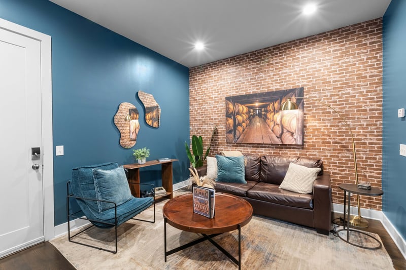 210 30th Ave #312, Nashville, TN 37203