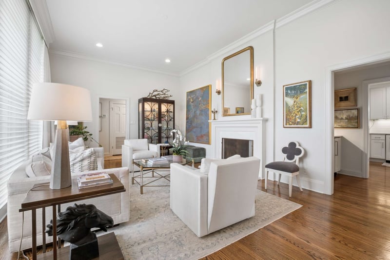 6010 Hickory Valley Rd, Nashville, TN 37205