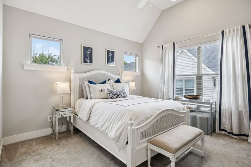 220 Thompson Park Dr, Nashville, TN 37211