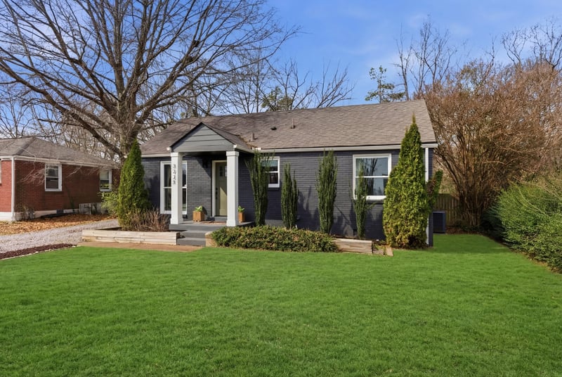 3225 Southlake Dr, Nashville, TN 37211