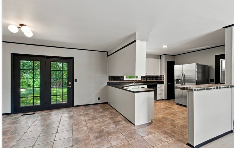 7249 Willow Creek Dr, Nashville, TN 37221