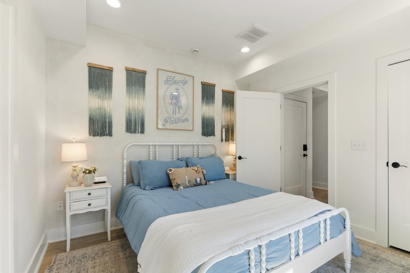 1037C Scovel St, Nashville, TN 37208