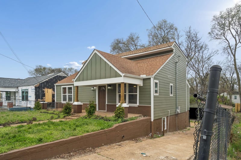 2402 Buchanan St, Nashville, TN 37208