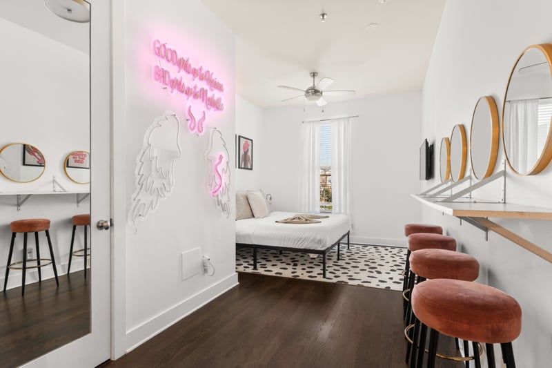 210 30th Ave #409, Nashville, TN 37203