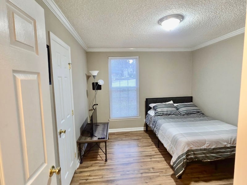 618 Debbie Dr, Hermitage, TN 37076