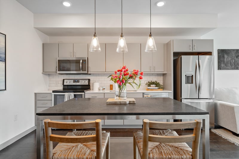 400 Herron Dr #106, Nashville, TN 37210