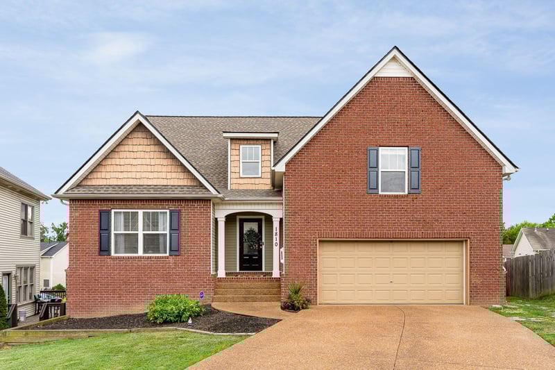 1810 Baslia Ln, Spring Hill, TN 37174