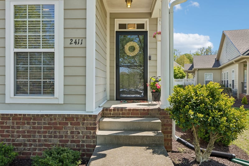 2411 Alteras Dr, Nashville, TN 37211