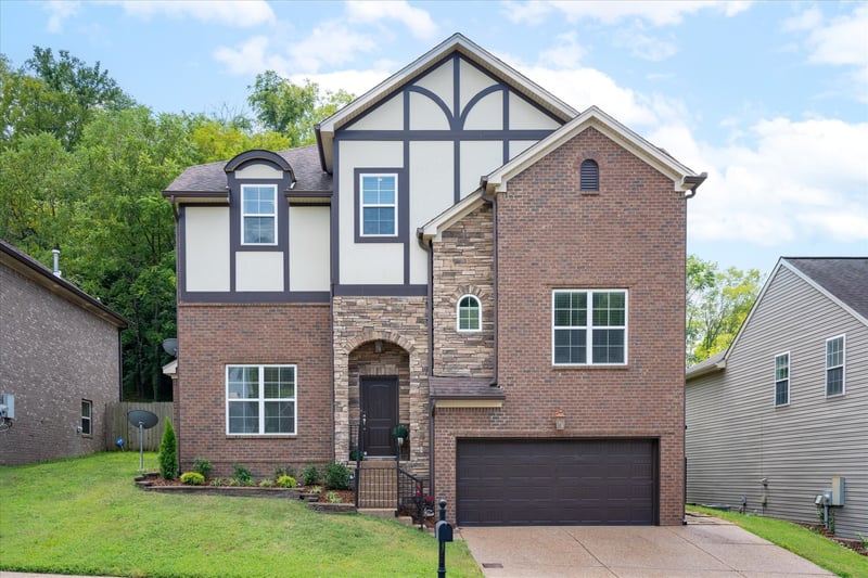 1736 Haleys Hope Ct, Nashville, TN 37209