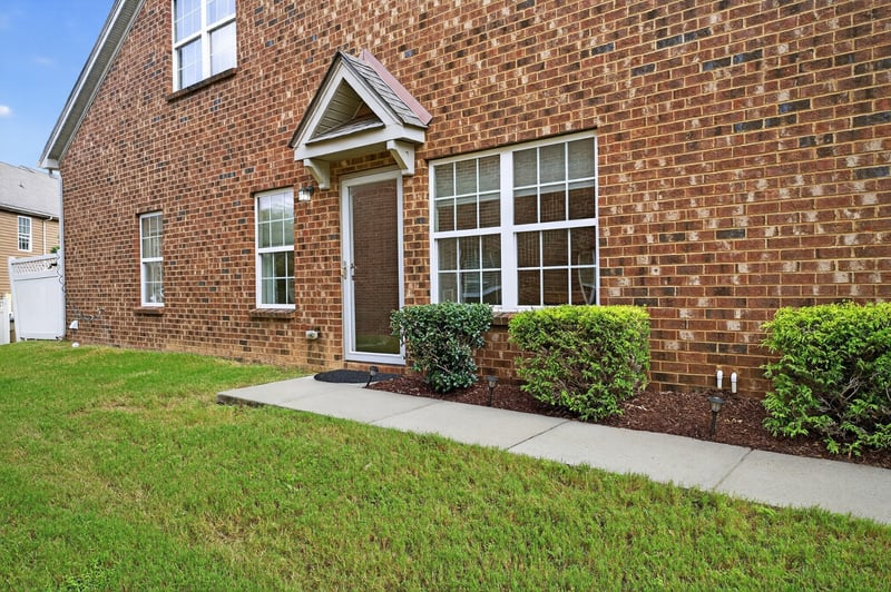 1309 Crown Point Pl, Nashville, TN 37211