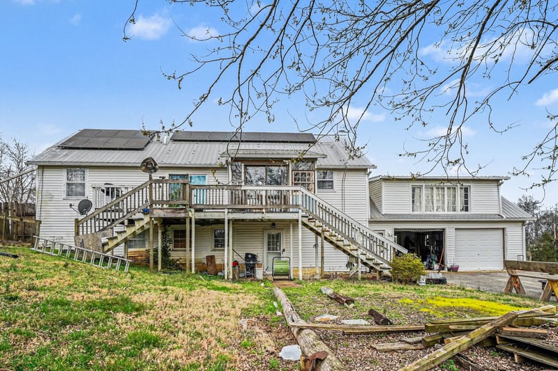 210 Village Green Rd, Gallatin, TN 37066