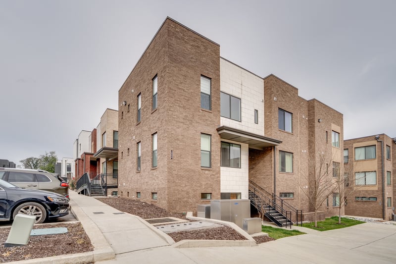 1613 Marshall Hollow Dr #303, Nashville, TN 37203