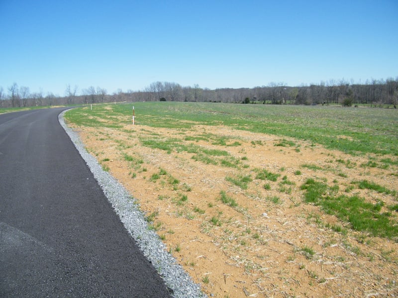 120 Daniel Ln, Westmoreland, TN 37186