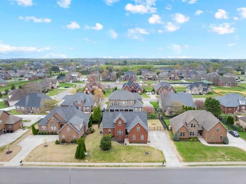 3418 Shady Forest Dr, Murfreesboro, TN 37128