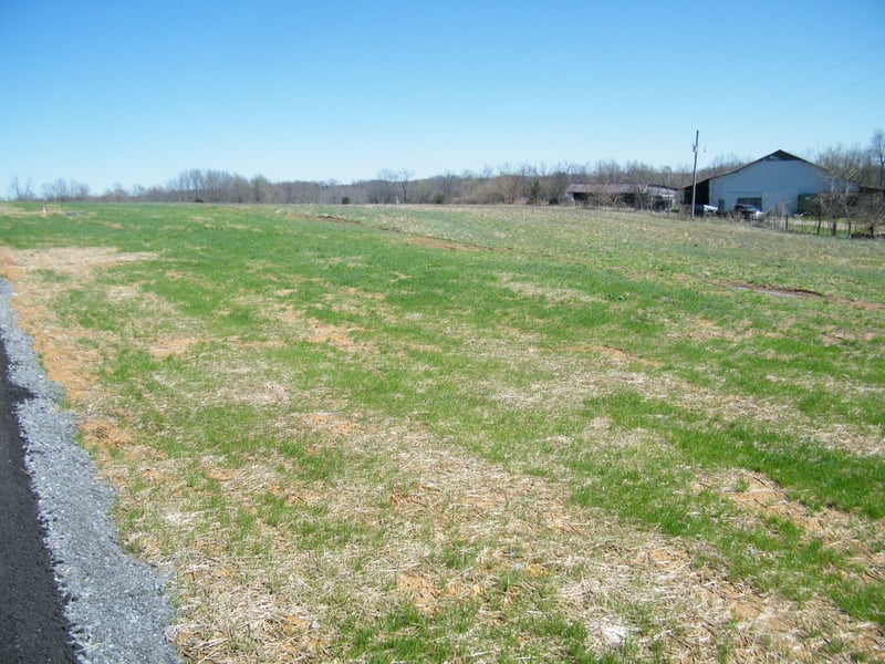 70 Daniel Ln, Westmoreland, TN 37186