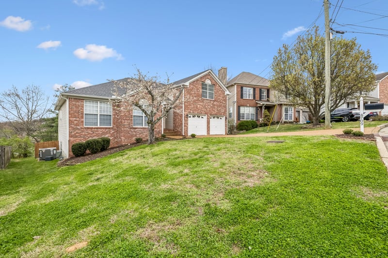 4709 Chepstow Dr, Nashville, TN 37211