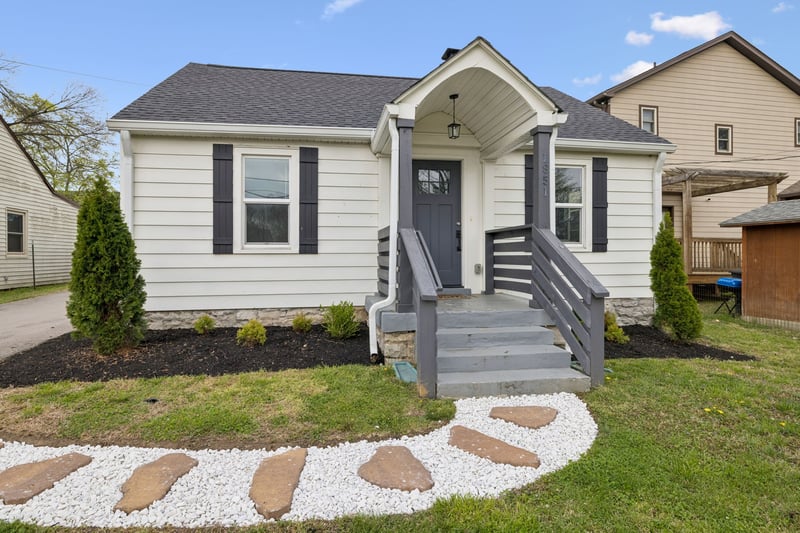 1851 Joy Cir, Nashville, TN 37207