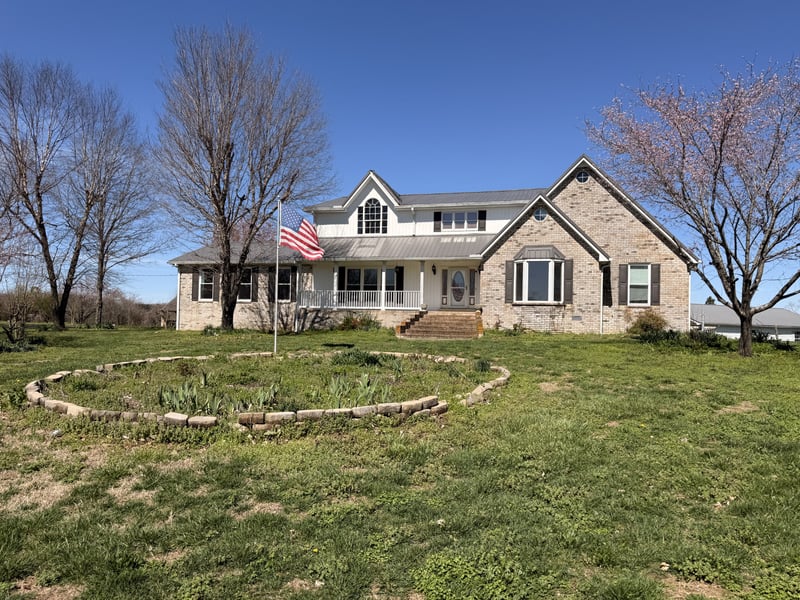 1585 Jones Creek Rd, Dickson, TN 37055