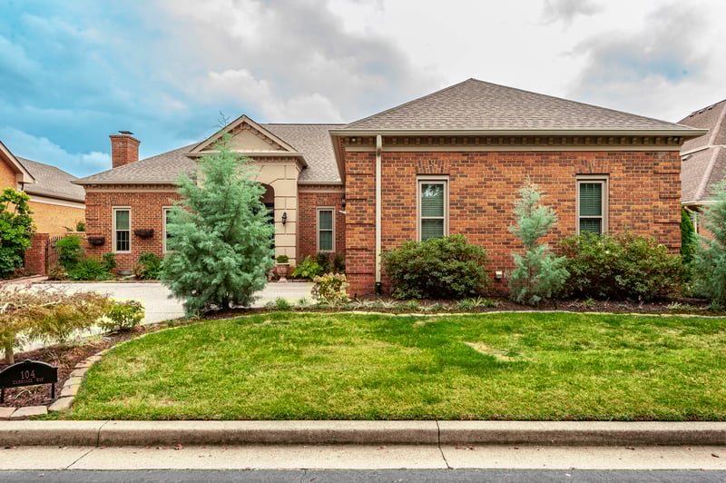 104 Carriage Way, Hendersonville, TN 37075