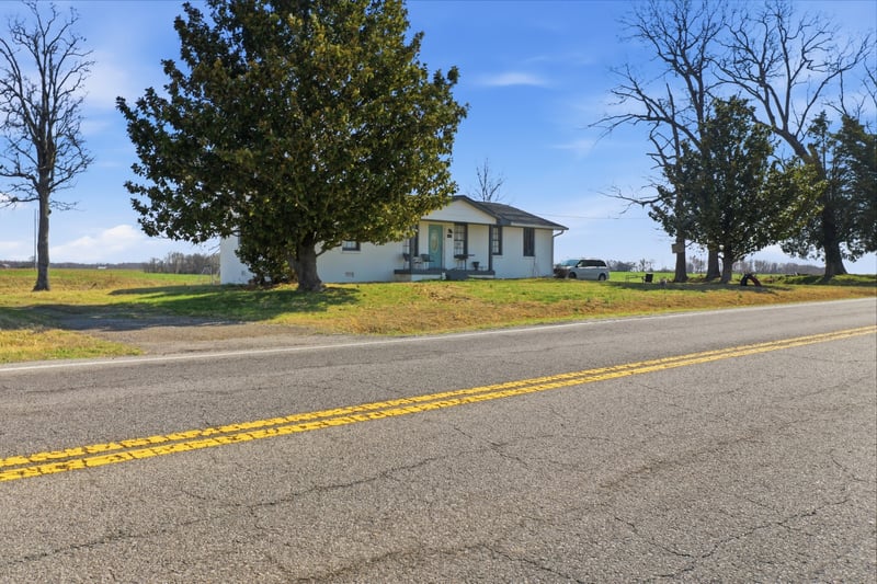 2 Highway 161 , Springfield, TN 37172