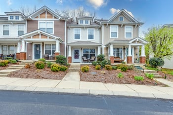 668 Flintlock Ct, Nashville, TN 37217