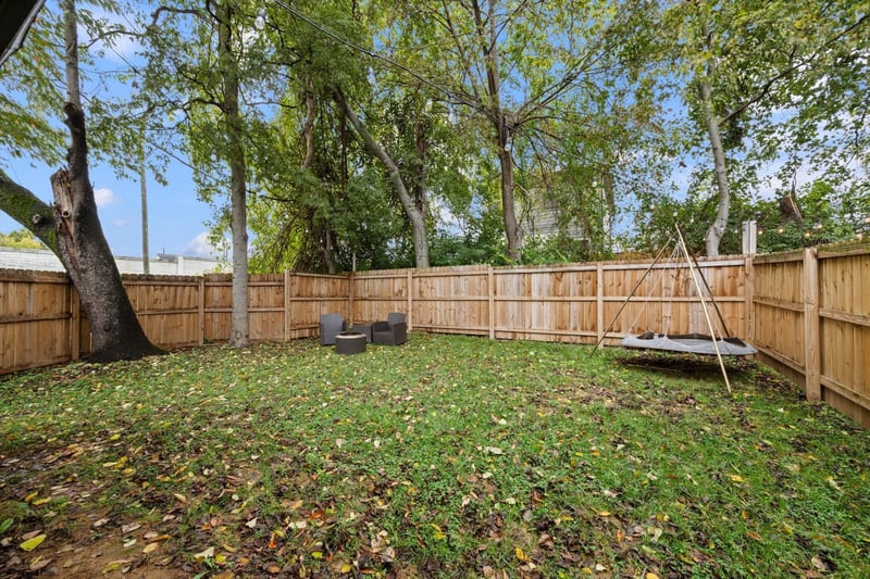 430 E Bend Dr, Nashville, TN 37209