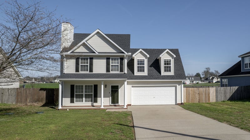 697 Crescent Rd, Murfreesboro, TN 37128