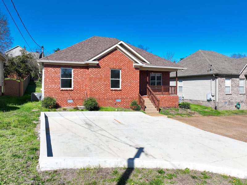 122 Larkin Springs Rd, Madison, TN 37115