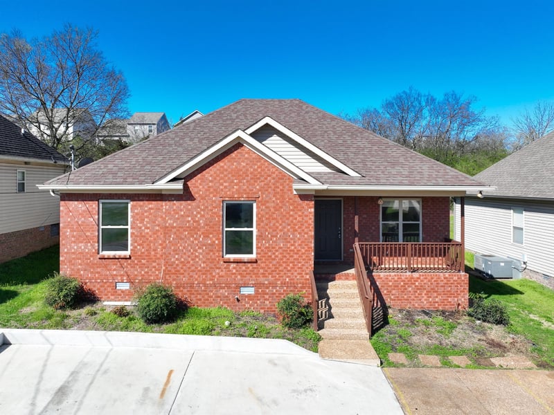 122 Larkin Springs Rd, Madison, TN 37115