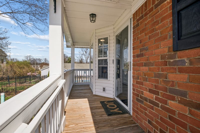 2418C Abbott Martin Rd, Nashville, TN 37215