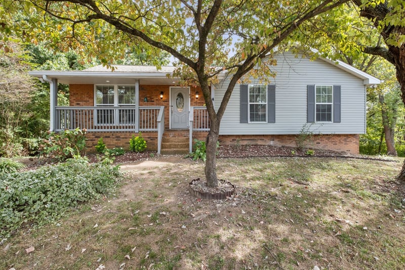 821 Luxemburg Dr, Hermitage, TN 37076